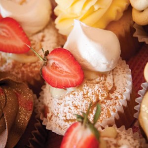 Strawberry and Cream Muffins - Stir it up Magazine