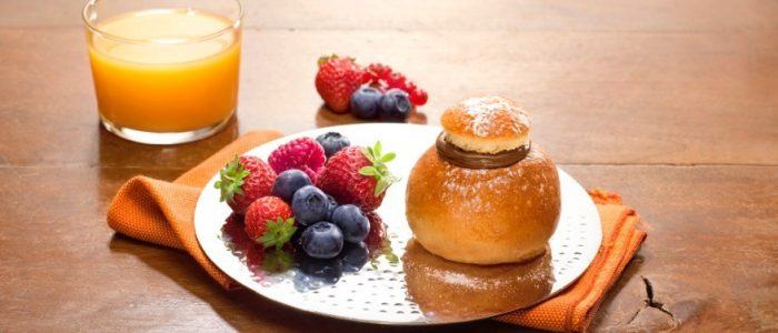 Brioche with Fresh Fruit & Nutella - Stir it up Magazine