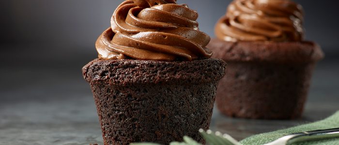 Lyle’s® Chocolate Fudge Cupcakes - Stir it up Magazine