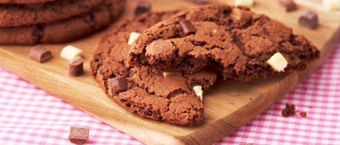 Triple Chocolate Chip Cookies - Stir it up Magazine