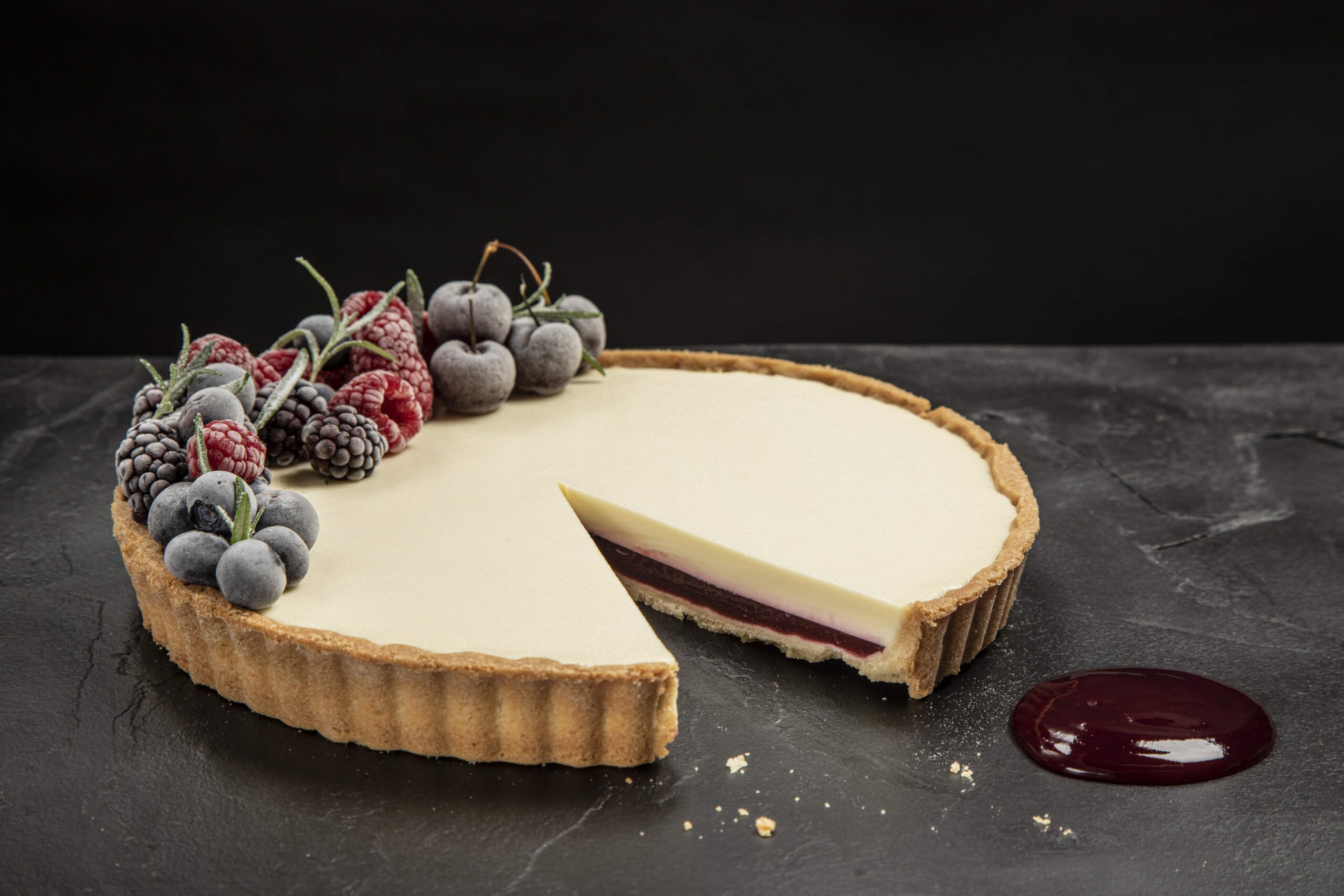 Macphie Mixed Berry Panna Cotta Tart - Stir it up Magazine